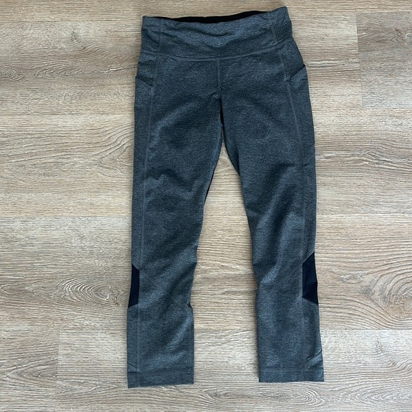 Lululemon Pace Rival Mid Rise Crop 22" Heather‎ Gray/Black Size 4 - Picture 9 of 16
